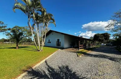 Linda chácara com  at de 29.352,88 m² - balneário barra do sul- pinheiros