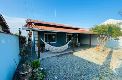Casa com 4 dormitórios, sendo 1 suíte - balneário barra do sul - centro