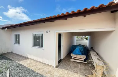 Casa com 3 quartos na praia da salinas - baln. barra do sul