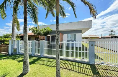 Casa de laje e suíte à 350m da praia da salinas - balneário barra do sul