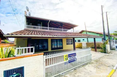 Casa com 5 dormitórios a 300m do mar - balneário barra do sul- centro