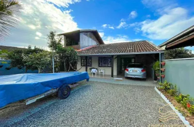 Casa com 3 dormitórios a venda em barra do sul - pinheiros