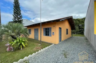 Casa fundos para o rio a venda em barra do sul - centro