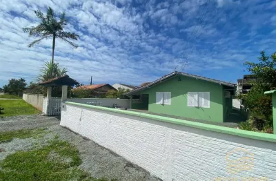 Casa 3 dormitórios mobiliada à 700m da lagoa - bal. barra do sul -costeira