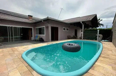 Casa 3 dormitórios  sendo 1 suíte à 200m da lagoa - balneário barra do sul