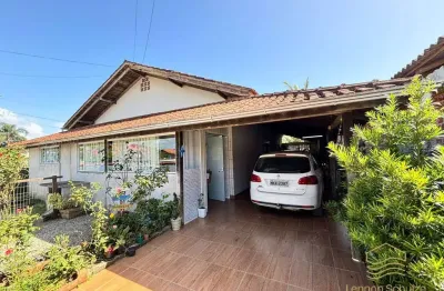 Casa de laje 4 quartos com suíte - balneário barra do sul - salinas