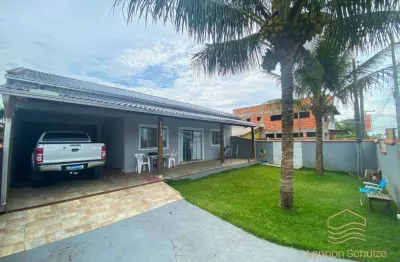 Casa ampla no centro de balneário barra do sul – 3 quartos (1 suíte)