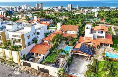 Compre 02 casas a preço de uma.  7 quartos, sendo 4 suítes na melhor localização do dunas por r$1.800.000