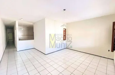 Casa com 3 quartos para alugar, 130 m² por R$ 2.900/mês - Sapiranga - Fortaleza/CE