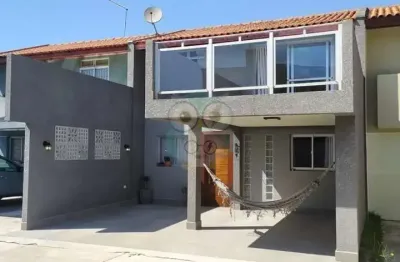 Casa com 3 quartos à venda no Cajuru, Curitiba 