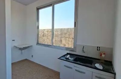 Kitnet / Stúdio para alugar na Avenida Arujá, Colina Maria Luíza (Jordanésia), Cajamar