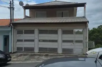 Casa com 2 quartos para alugar na Rua Alambari, 214, Colina Maria Luíza (Jordanésia), Cajamar