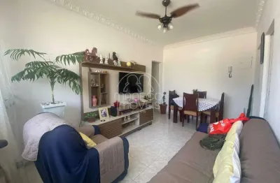Apartamento à venda, 2 quartos, 1 vaga, Vila Mathias - Santos/SP