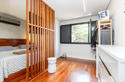 Casa com 4 quartos à venda na Rua Sebastião Rodrigues, 163, Vila Madalena, São Paulo
