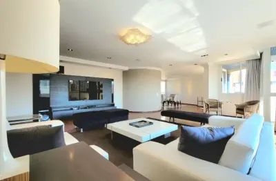 Apartamento porteira fechada 4 suítes e 4 vagas - bairro jardim.