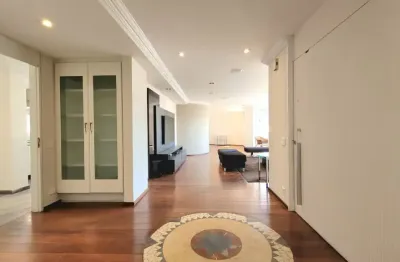 Apartamento porteira fechada 4 suítes e 4 vagas - bairro jardim.