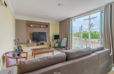 Sobrado em condomínio com 3 suítes e 4 vagas - itaici - indaiatuba