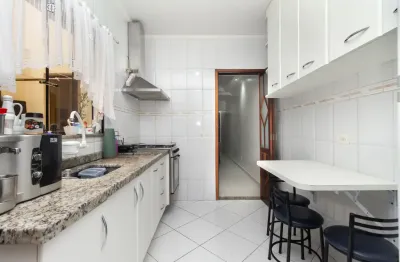 Sobrado com 4 dormitórios e 1 vaga - santa paula - são caetano.