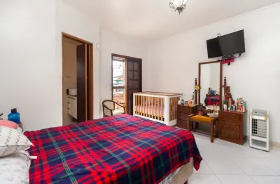 Sobrado com 4 dormitórios e 1 vaga - santa paula - são caetano.