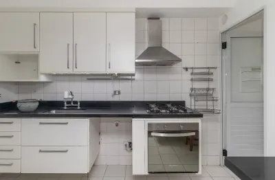 Apartamento 3 Dormitórios com 2 Vagas - Metrô São Judas - São Paulo.