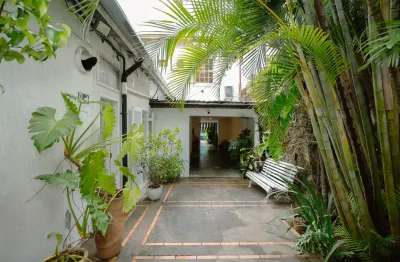 Casa comercial para venda em Pinheiros  com 351 m² - São Paulo.