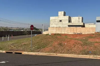 Village Provence – terreno de esquina com 290,12 m² na zona sul