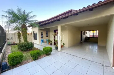 Casa com 4 quartos à venda na Rua Elis Regina, 435, Areias, São José