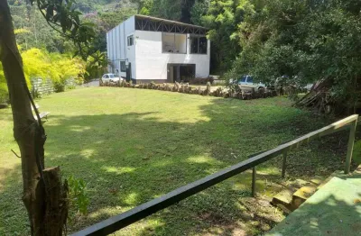 Galpão para alugar, 380 m² por r$ 5.900,00/mês - parque do imbui - teresópolis/rj