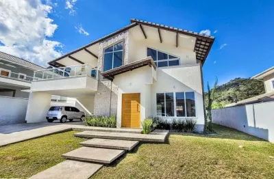 Casa com 3 dormitórios, 200 m² - venda por r$ 1.490.000,00 ou aluguel por r$ 8.330,00/mês - albuquerque - teresópolis/rj