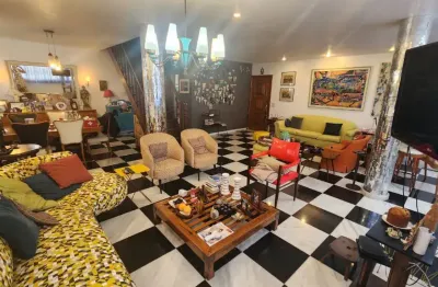 Cobertura de 540m2 no flamengo com condominio de r$1.200