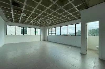 Sala comercial para alugar na Rodovia José Carlos Daux, 500, João Paulo, Florianópolis