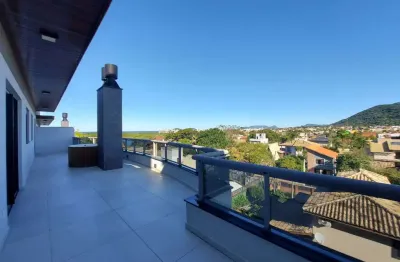 Cobertura com 3 quartos para alugar na Avenida Campeche, 3693, Campeche, Florianópolis