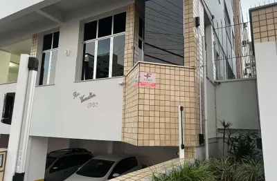 Apartamento com 2 quartos para alugar na Avenida Engenheiro Max de Souza, 1068, Coqueiros, Florianópolis