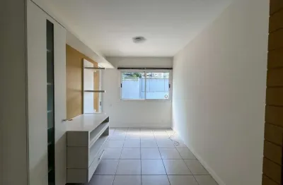 Apartamento com 2 quartos para alugar na Avenida Mauro Ramos, 1487, Centro, Florianópolis