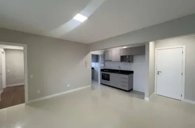 Apartamento com 3 quartos para alugar na Rua Orlando Odilio Koerich, 106, Jardim Atlântico, Florianópolis