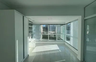 Sala comercial para alugar na Avenida Prefeito Osmar Cunha, 416, Centro, Florianópolis