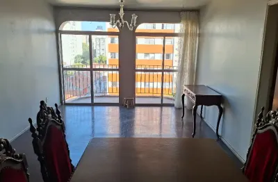 Apartamento com 117 m², de frente para rua gandavo em vila mariana.