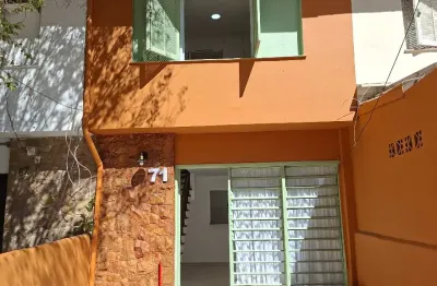 Ótimo sobrado de vila com 100 m² de área construida em vila olímpia