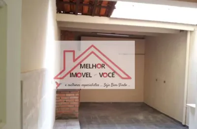 Casa espaçosa com 3 quartos e ampla área de lazer - ótima localização!!