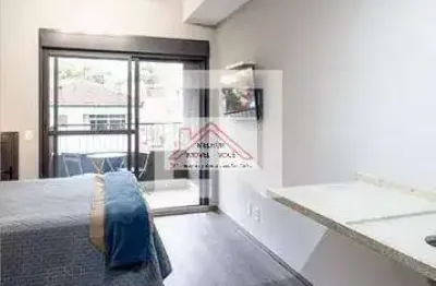 Flat a venda com localização privilegiada em perdizes