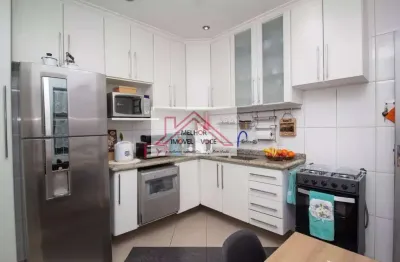 Sobrado decorado, pronto para mudar, em região nobre na zona norte