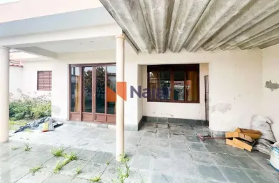 Casa à venda na Rua João Moro, Vila da Prata, Mogi das Cruzes