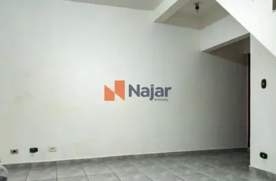 Casa com 2 quartos para alugar no Centro, Mogi das Cruzes 