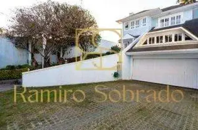 Residência de alto padrão no são lourenço - piscina - 400m  privativos