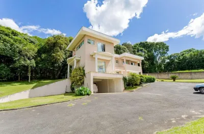 Residência belíssima  chácara dentro de curitiba 10.890m  de terreno 369m  construídos
