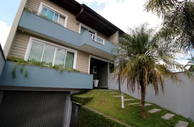 Triplex imponente no ahu com 292m², vista definida e localização privilegiada