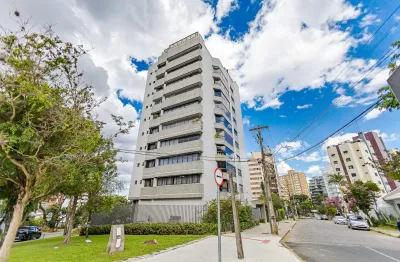 Apartamento clássico no bigorrilho: 273,88m², 4 dormitórios e 3 vagas