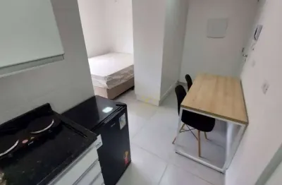 Studio pronto para morar, 17m² pronto para morar, no centro cívico!