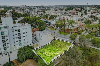 Terreno de esquina em avenida movimentada no tingui - 537m² !
