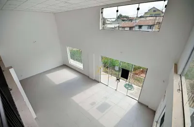 Prédio comercial de esquina - 500m² no santa cândida!